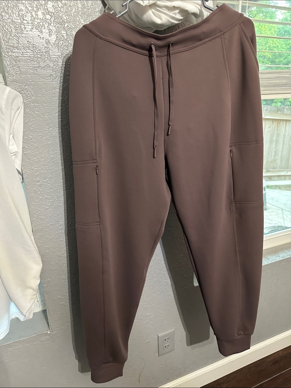 Women’s Brown Drawstring Jogger Pants